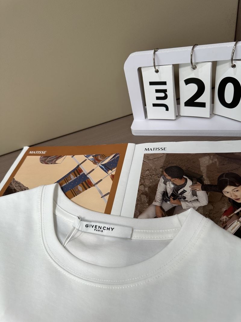 Givenchy T-Shirts